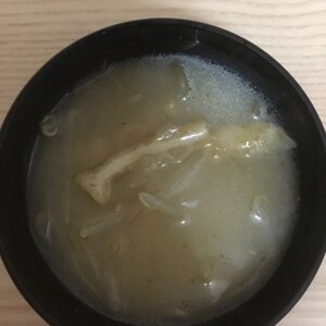 もやしと油揚げの味噌汁